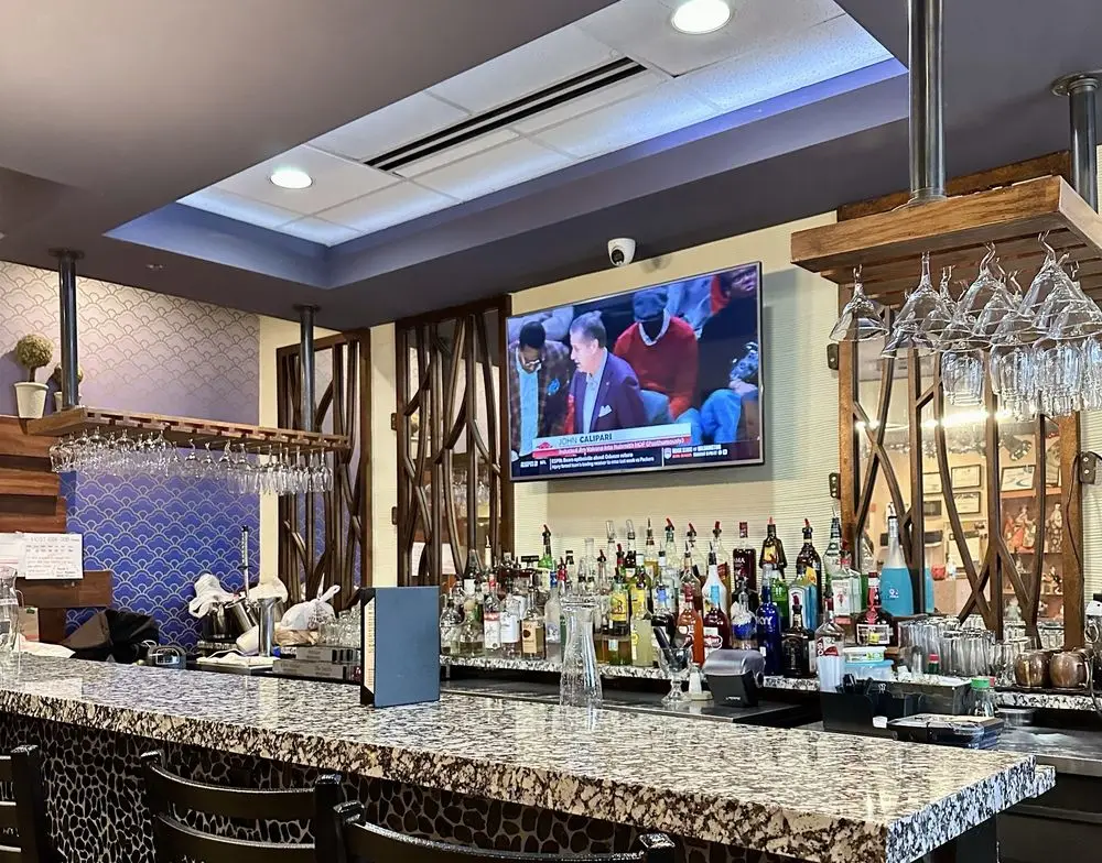 Jinbeh Lewisville bar with premium spirits and Japanese-inspired decor