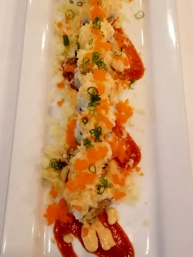 Vegas Roll, deep-fried roll with spicy crab and cream cheese