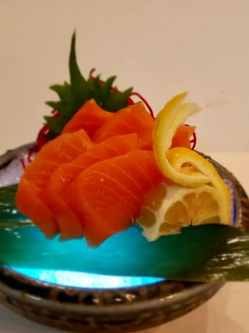 Salmon Sashimi Near Me at Jinbeh Japanese restaurant